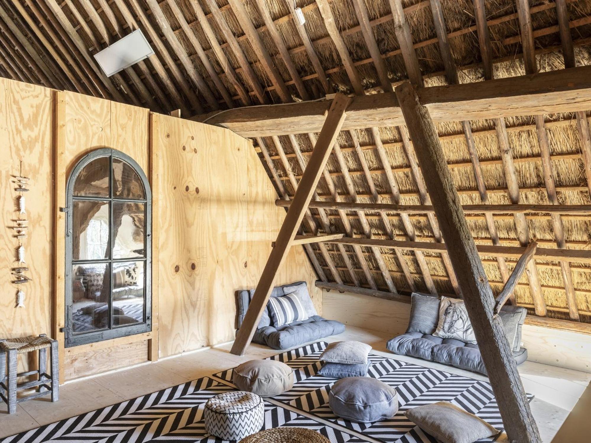 Luxuriously Restored Farmhouse With Trendy Interior Close To Sea And Forest Гроет Екстер'єр фото
